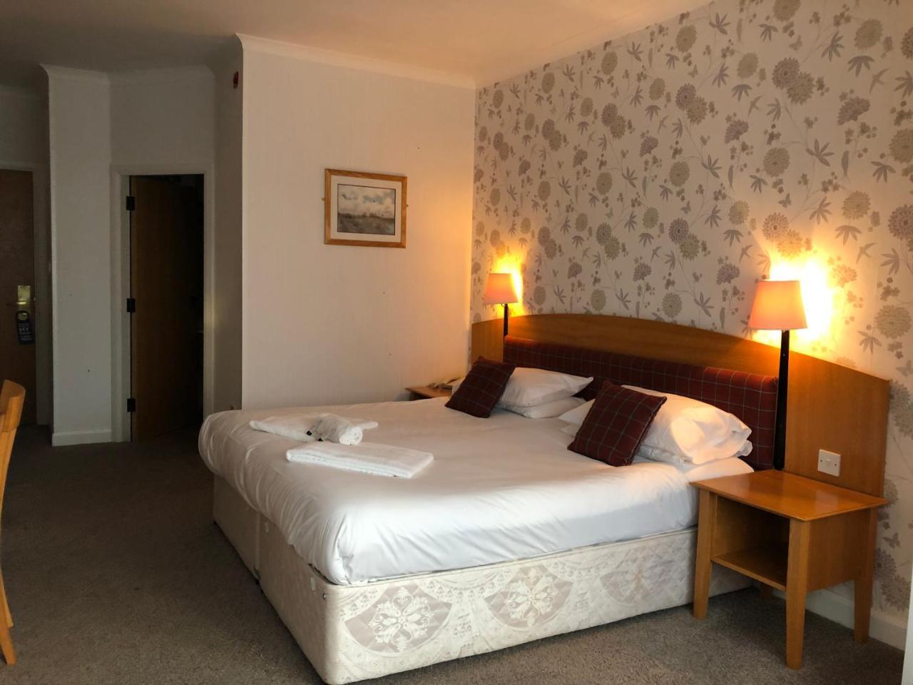 Northop Hall Country House Hotel Mold Extérieur photo