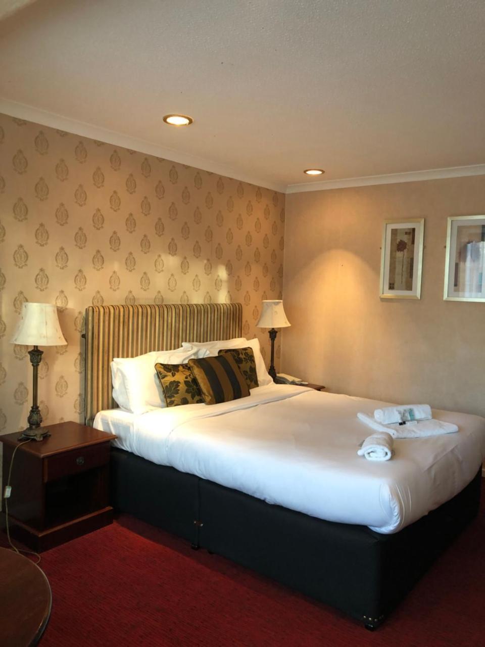 Northop Hall Country House Hotel Mold Extérieur photo