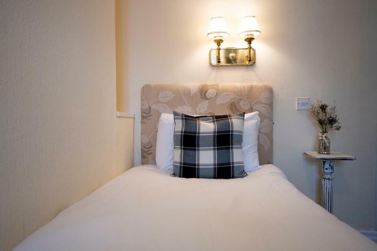 Northop Hall Country House Hotel Mold Extérieur photo